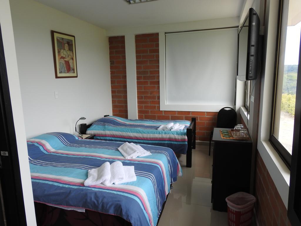 Hostal La Sultana Santa Rosa De Cabal Exteriér fotografie