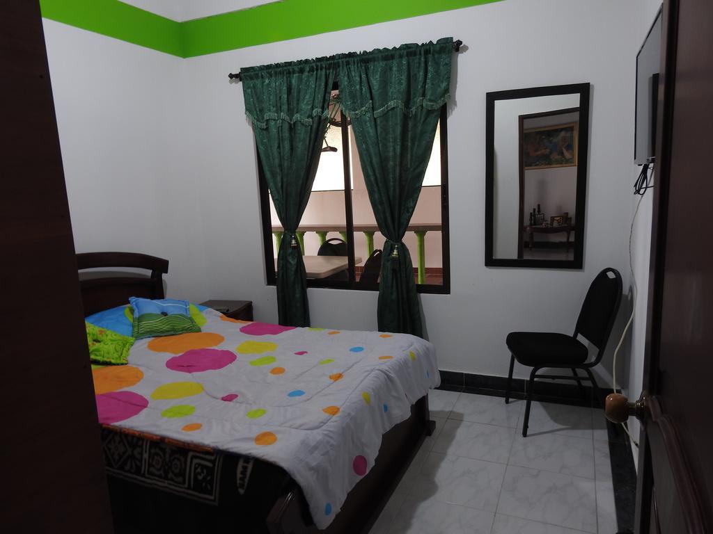 Hostal La Sultana Santa Rosa De Cabal Exteriér fotografie